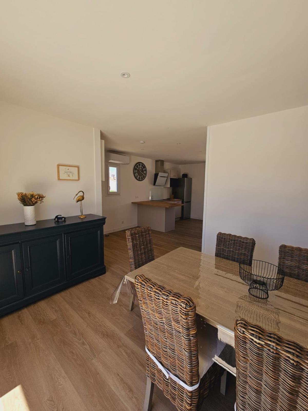 Maison De Vacances Entiere A 10 Mn De La Rochelle Dompierre-sur-Mer Buitenkant foto